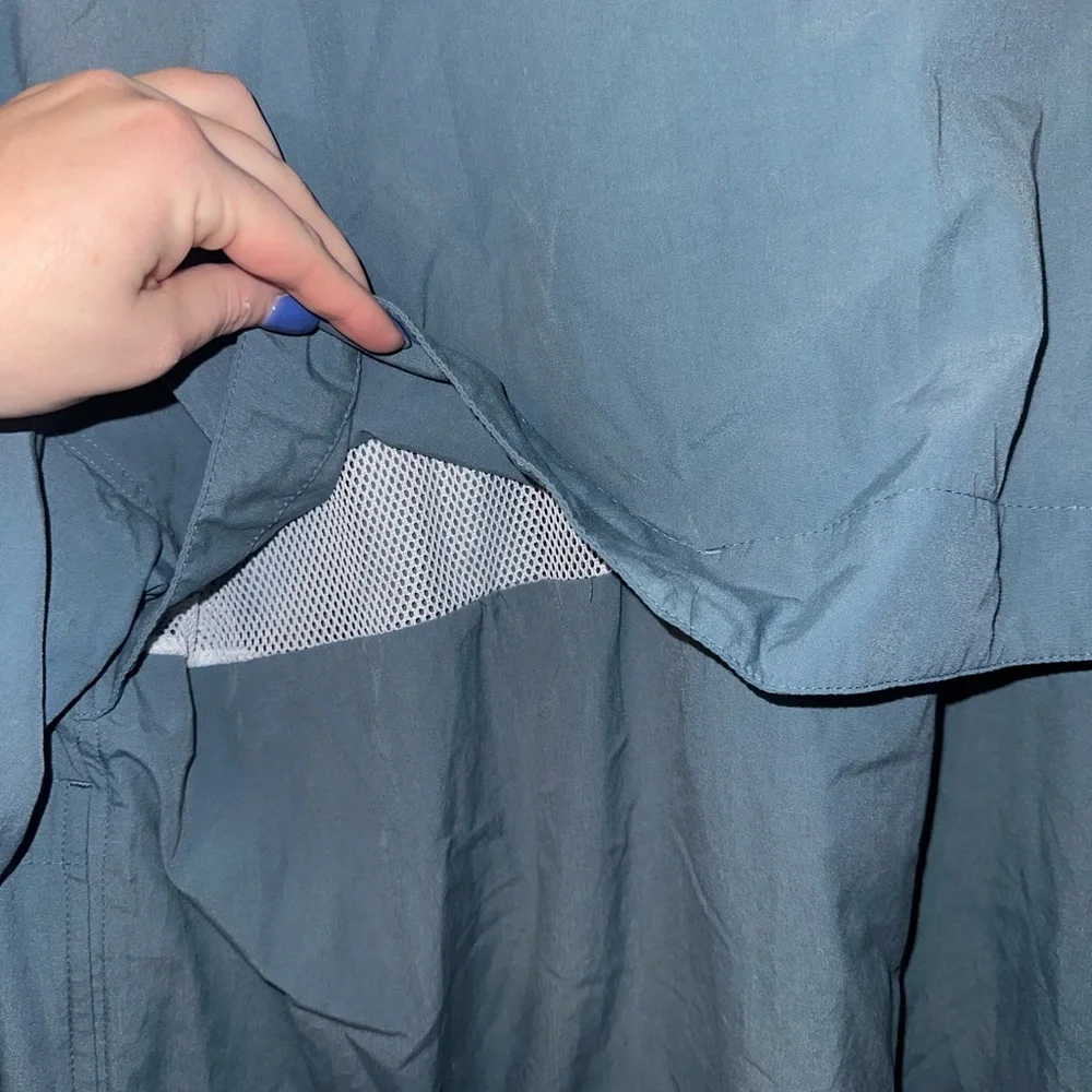 The North Face Men's Light Blue Grey Outdoor Shirt